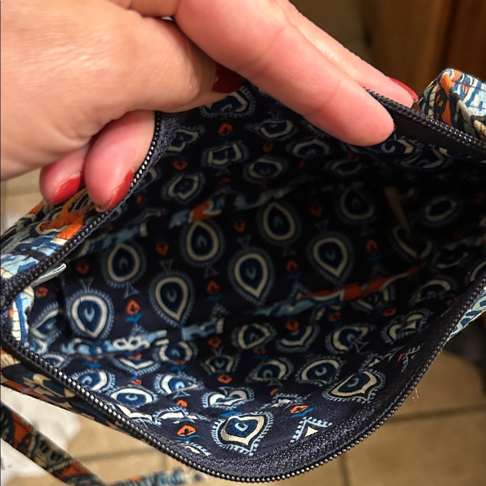 Vera Bradley Blue and Orange Patterned Crossbody Bag - Picture 2 of 4